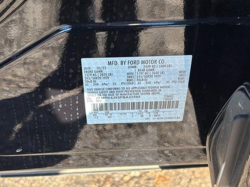 Used 2023 Ford Edge ST-Line image 26