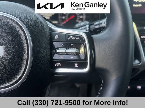 Certified 2023 Kia Sorento X-Line EX image 32