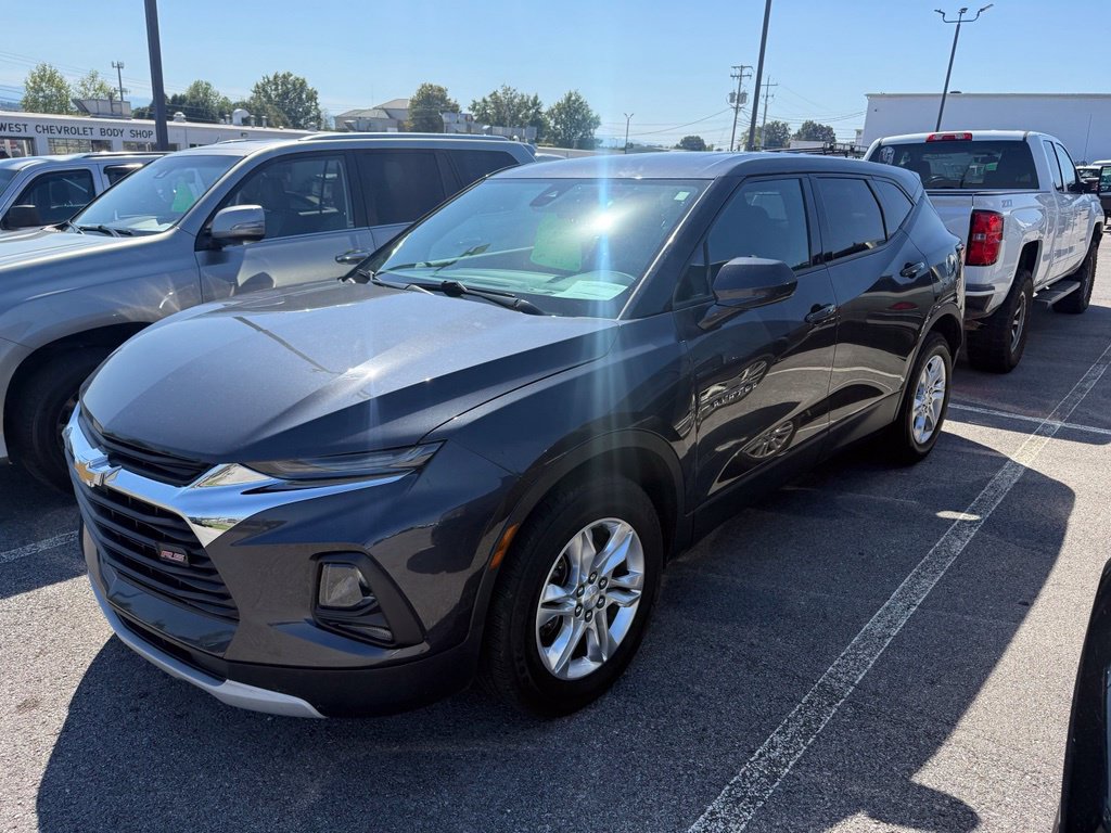 Used 2021 Chevrolet Blazer LT FWD image 2