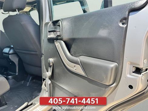 Used 2016 Jeep Wrangler Unlimited Sport AWD/4WD image 16
