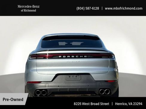 Used 2024 Porsche Cayenne S AWD/4WD image 25