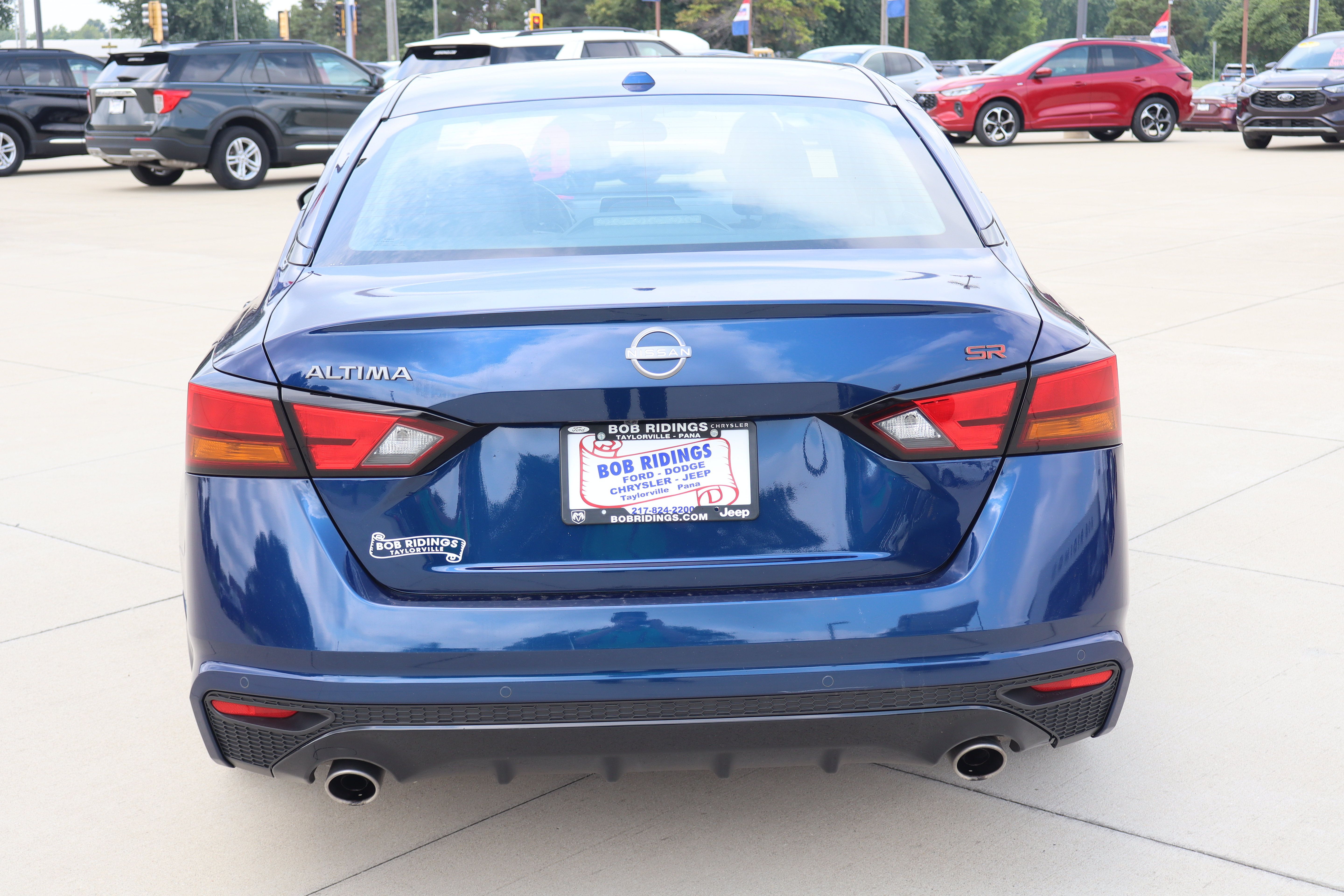 Used 2024 Nissan Altima 2.5 SR FWD image 6