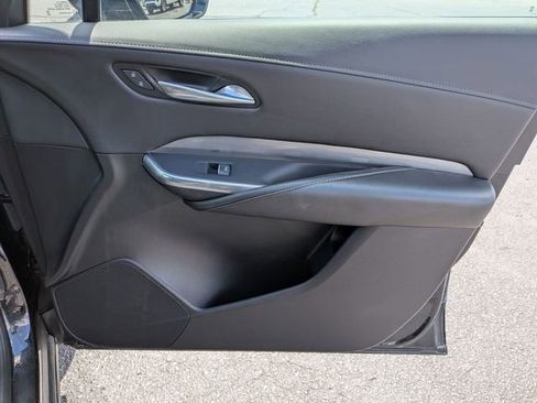 Used 2025 Cadillac XT4 Premium Luxury FWD image 34
