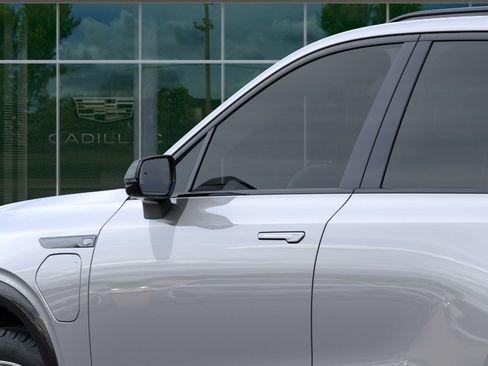 New 2027 Cadillac Vistiq Luxury w/ LPO, Floor Liner Package AWD/4WD image 12