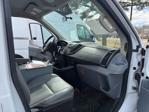 Used 2015 Ford Transit 150 Base image 9