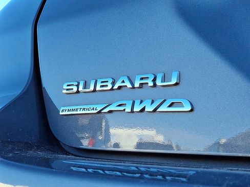 Used 2024 Subaru Crosstrek 2.0i image 32