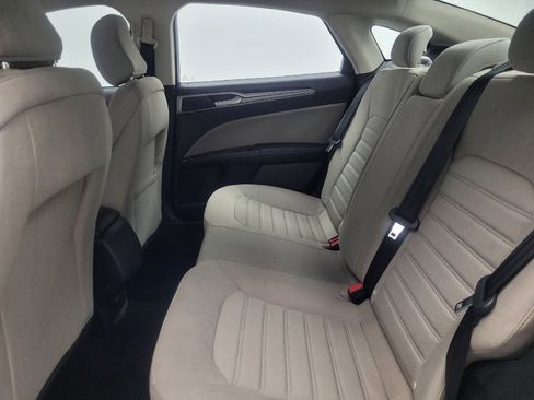 Used 2020 Ford Fusion S FWD image 18