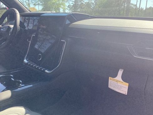 New 2026 GMC Yukon XL Elevation w/ LPO, Floor Liner Package image 45