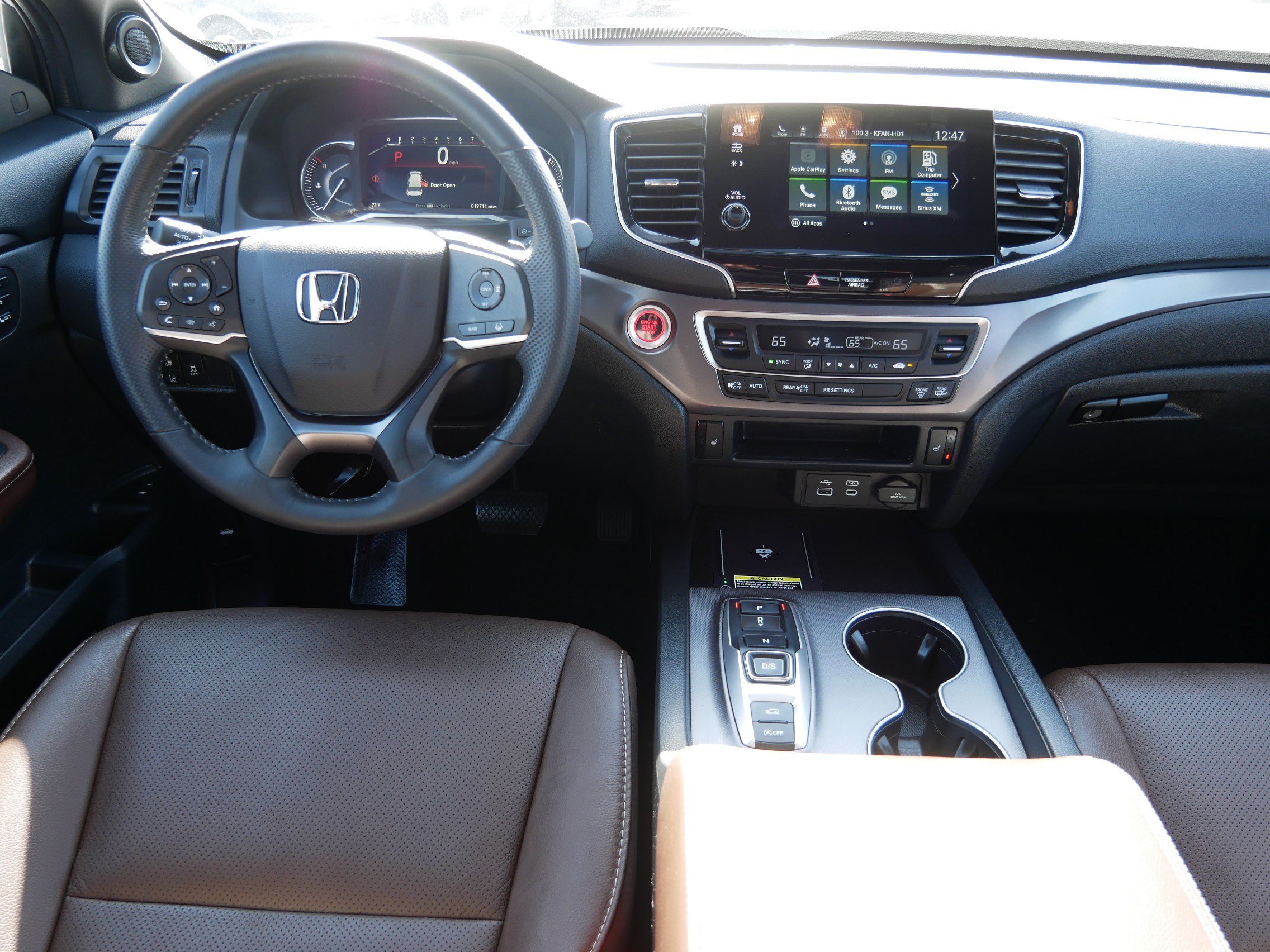 Used 2025 Honda Passport EX-L image 10