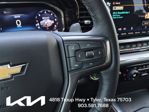 Used 2024 Chevrolet Silverado 1500 High Country w/ High Country Premium Package AWD/4WD image 34