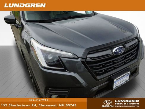 Used 2023 Subaru Forester Limited AWD/4WD image 42