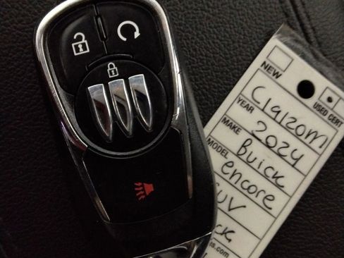 Used 2024 Buick Encore GX Sport Touring w/ Comfort Package image 42