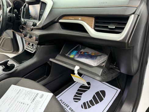 Used 2018 GMC Terrain SLE w/ Driver Convenience Package image 31