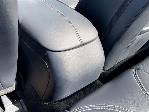 Used 2024 Ford Mustang GT Premium image 33