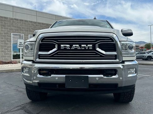 Used 2018 RAM 2500 Longhorn w/ Convenience Group AWD/4WD image 6