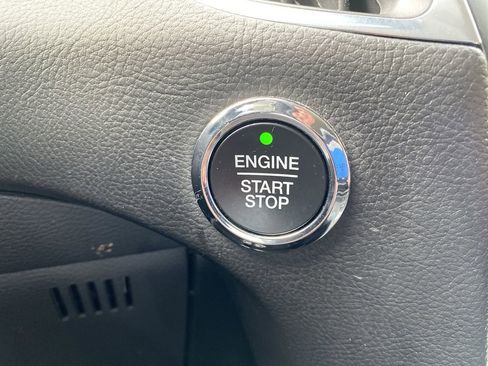 Certified 2024 Ford Edge Titanium image 35