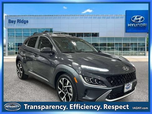 Used 2023 Hyundai Kona Limited AWD/4WD image 1
