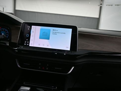 New 2026 Volkswagen Atlas SE image 48