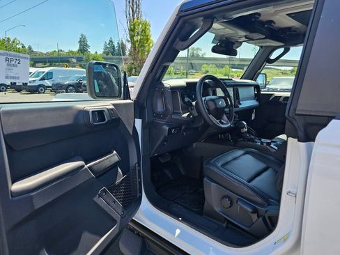 New 2026 Ford Bronco Big Bend w/ Black Diamond Package AWD/4WD image 14