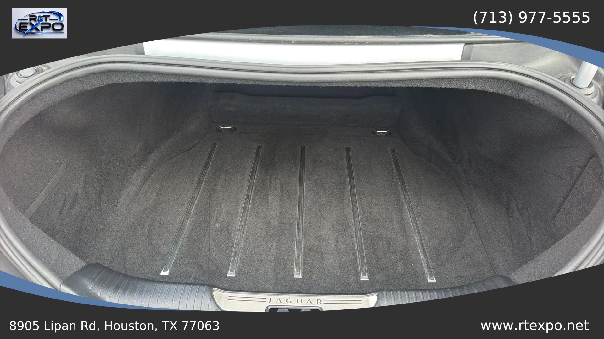 Used 2011 Jaguar XJ L RWD image 34