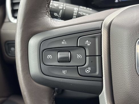 Certified 2022 GMC Yukon XL Denali w/ Denali Ultimate Package image 19