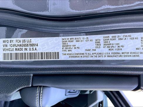 New 2025 Jeep Grand Cherokee Altitude image 17