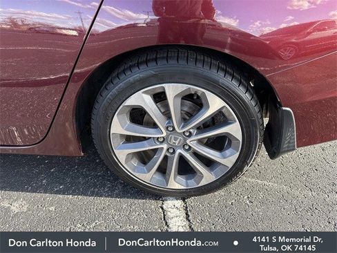 Used 2015 Honda Accord Sport image 25