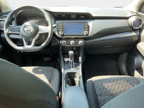 Used 2024 Nissan Kicks SV FWD image 12