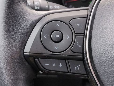 Certified 2021 Toyota RAV4 XLE w/ Convenience Package AWD/4WD image 19