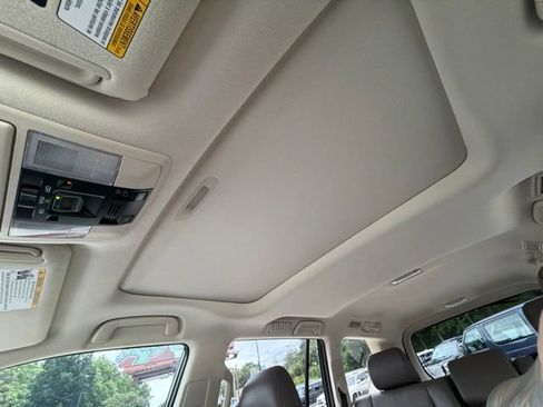 Used 2023 Lexus GX 460 Luxury w/ Accessory Package AWD/4WD image 65