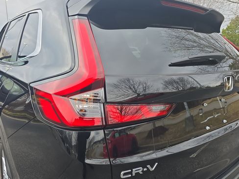 Used 2024 Honda CR-V EX-L image 34