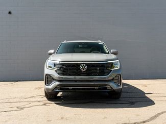 New 2025 Volkswagen Atlas Cross Sport SEL Premium R-Line video 2