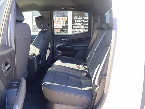 Used 2024 GMC Canyon Elevation w/ Convenience Package image 24