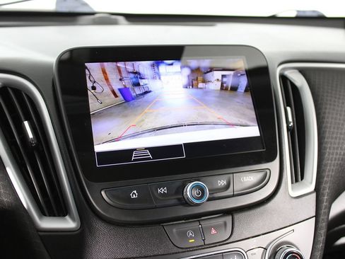 Used 2023 Chevrolet Malibu LT FWD image 21