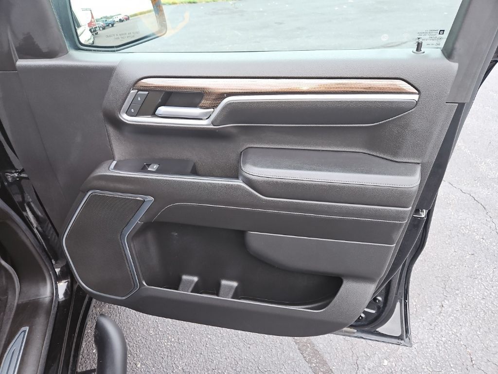 Certified 2022 Chevrolet Silverado 1500 RST AWD/4WD image 31