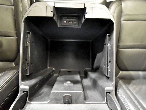 Used 2021 GMC Sierra 1500 Denali AWD/4WD image 25