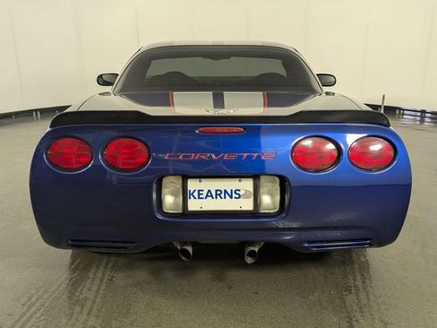 Used 2004 Chevrolet Corvette Z06 w/ Z06 Preferred Equipment Group RWD image 7