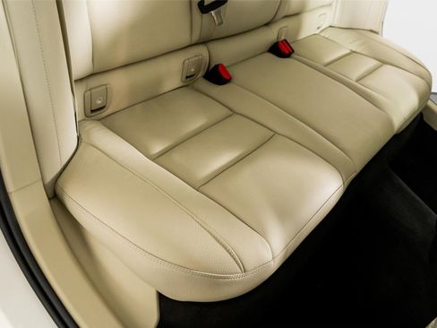 Used 2026 Volvo V60 B5 Cross Country Plus w/ Protection Package Premier image 30