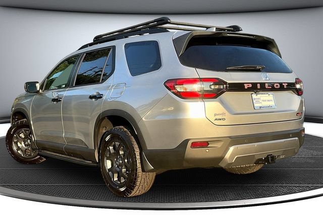New 2026 Honda Pilot TrailSport image 3
