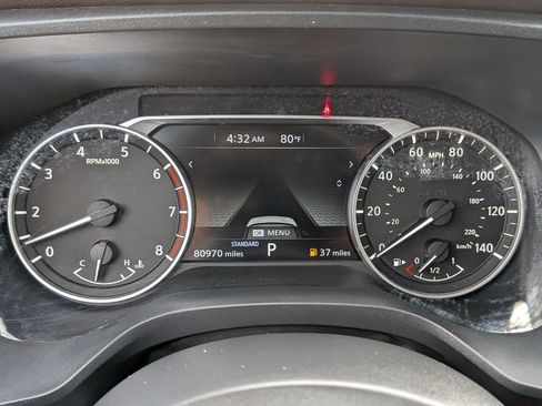 Used 2021 Nissan Rogue SV FWD image 18