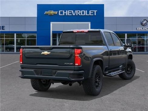 New 2026 Chevrolet Silverado 2500 ZR2 AWD/4WD image 4