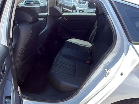 Used 2021 Honda Accord Sport Special Edition image 11