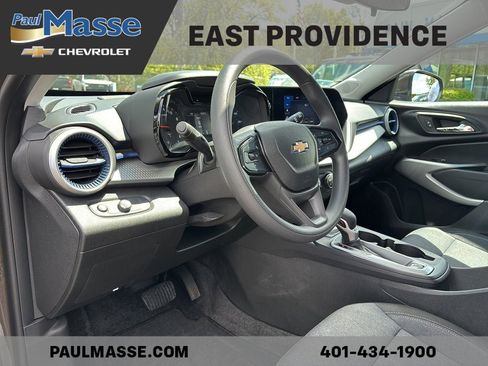 Certified 2024 Chevrolet Trax LS w/ LS Convenience Package FWD image 15