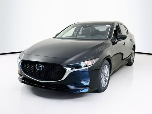 Used 2021 MAZDA MAZDA3 s FWD image 1