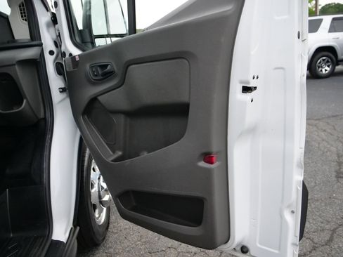Used 2020 Ford Transit 250 Medium Roof AWD w/ Load Area Protection Package image 28