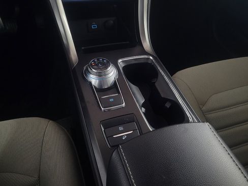 Used 2018 Ford Fusion S FWD image 26