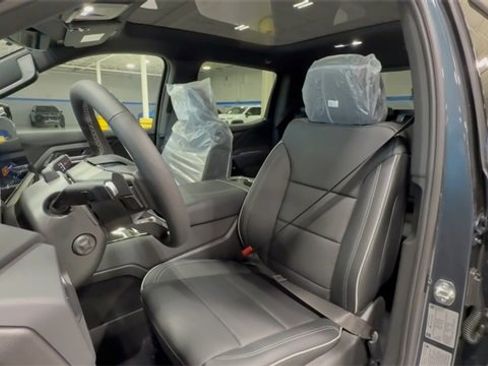 New 2026 Chevrolet Silverado EV LT image 12