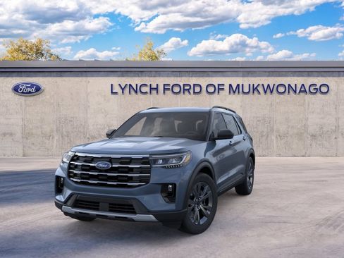 New 2026 Ford Explorer Active w/ Active Comfort Package AWD/4WD image 2