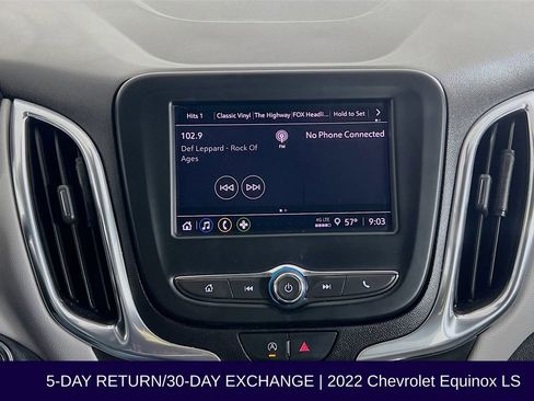 Used 2022 Chevrolet Equinox LS AWD/4WD image 17