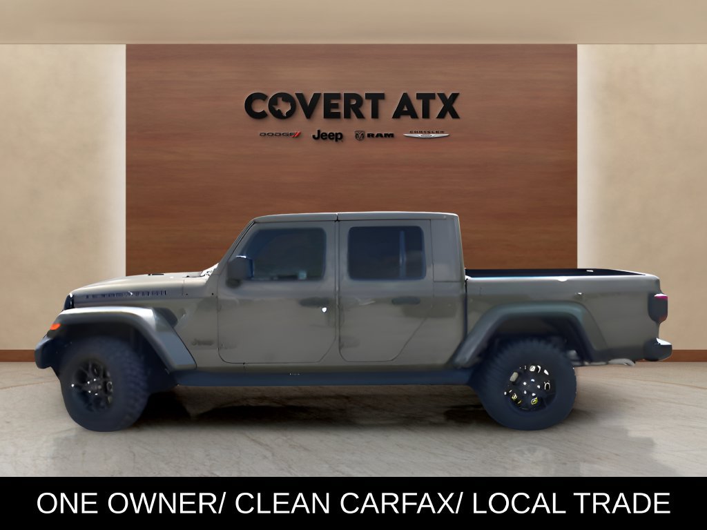 Used 2025 Jeep Gladiator Sport AWD/4WD image 2